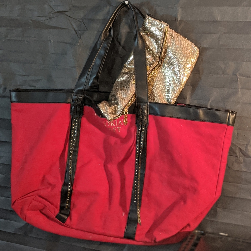 VS tote with Cosmo case